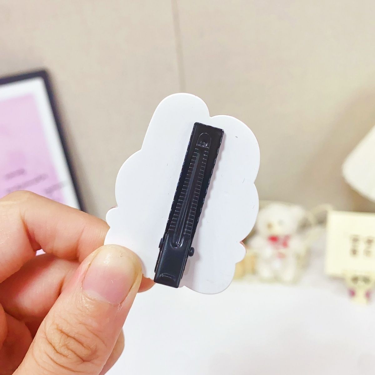 مشبك شعر كرتوني على شكل هاتسون - مراجعة Hair Clips وسعره